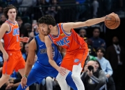 关于塔图姆重返赛场，晋级下一阶段首场状态出色，独行侠观众沸腾！的信息